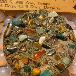 Vintage Powder Compact  Crystals and Stones